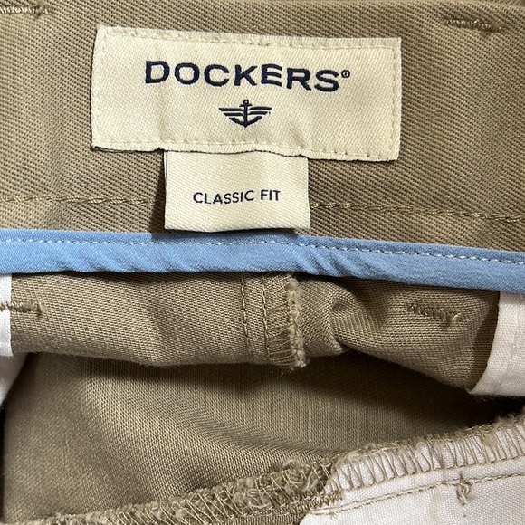 Dockers Slim Fit Khakis - Picture 3 of 4